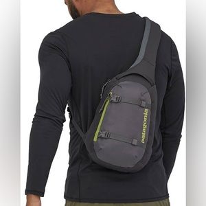 Patagonia Men's Atom Sling 8L Gray Adjustable Strap Lined Daypack Backpack
